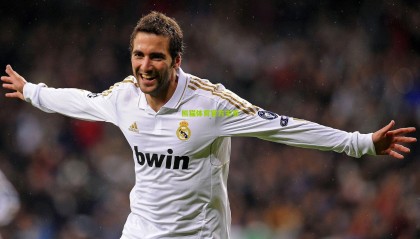 巅峰对决引爆超级锦标赛，VP与Team Secret上演史诗级翻盘大战