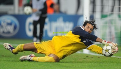 德甲保级战再添新援！美因茨官方宣布租借博洛尼亚后卫波施至赛季末