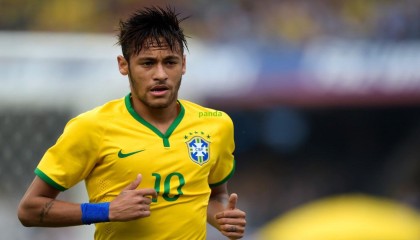 塞罗-吉拉西一锤定音！斯图加特1-0力克奥格斯堡，巩固德甲争四优势