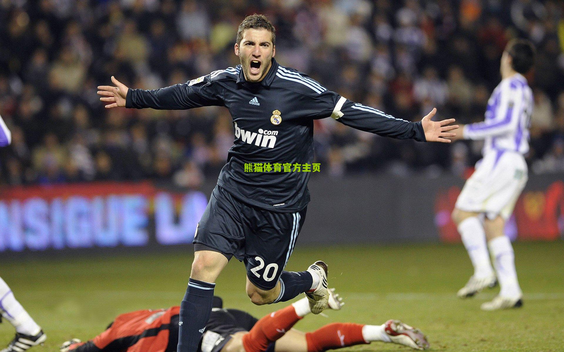 麒麟杯,内马尔点射一锤定音,巴西1-0力克日本展现王者底蕴